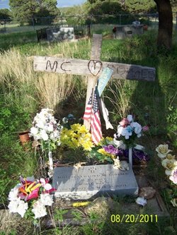 Headstone of Milton McDonald