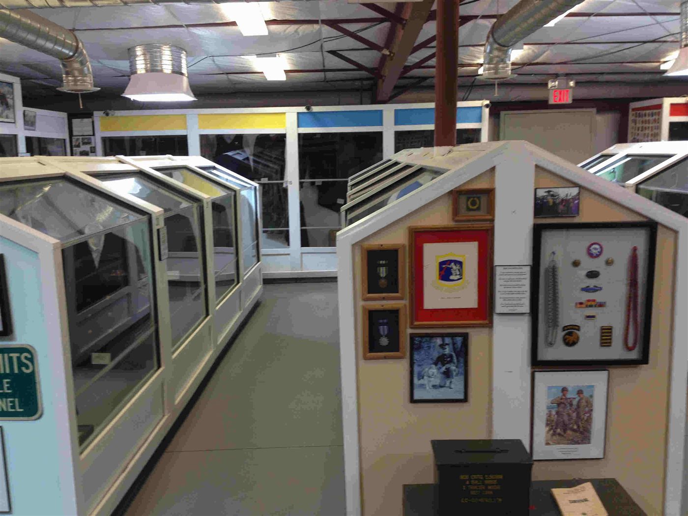Museum exhibit hall display case